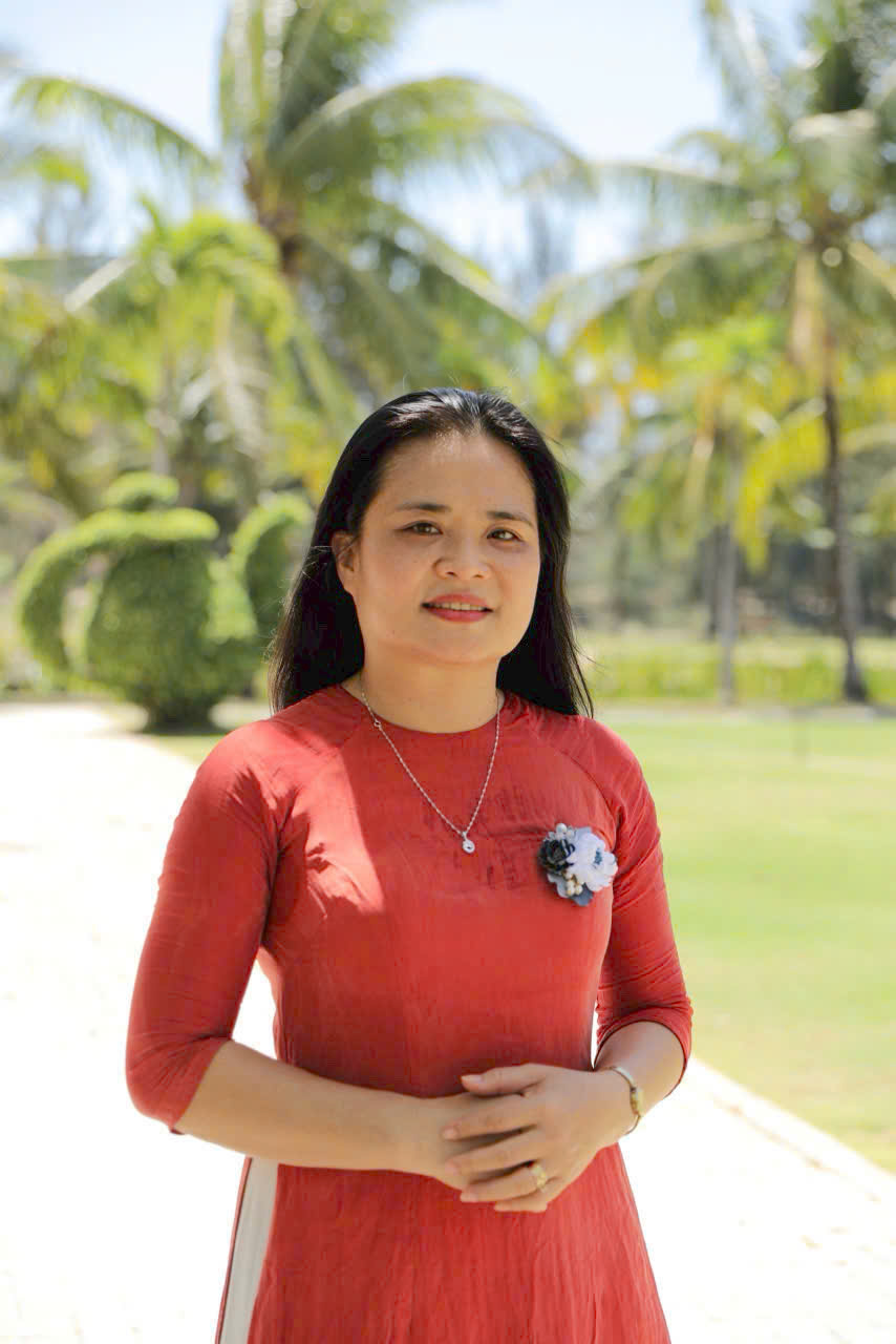 Ts Phạm Thị Hồng Phượng