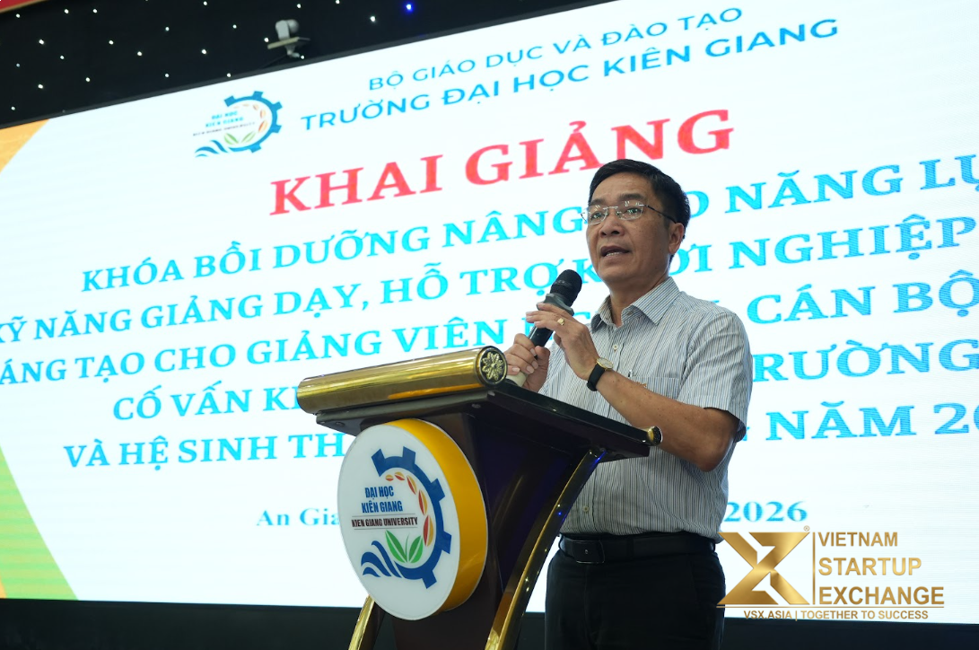 Phó Giáo sư, Tiến sĩ Nguyễn Trung Cang