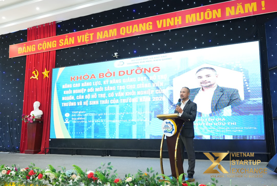  Tiến sĩ Nguyễn Hữu Thi, chuyên gia Fintech và tư vấn chiến lược doanh nghiệp