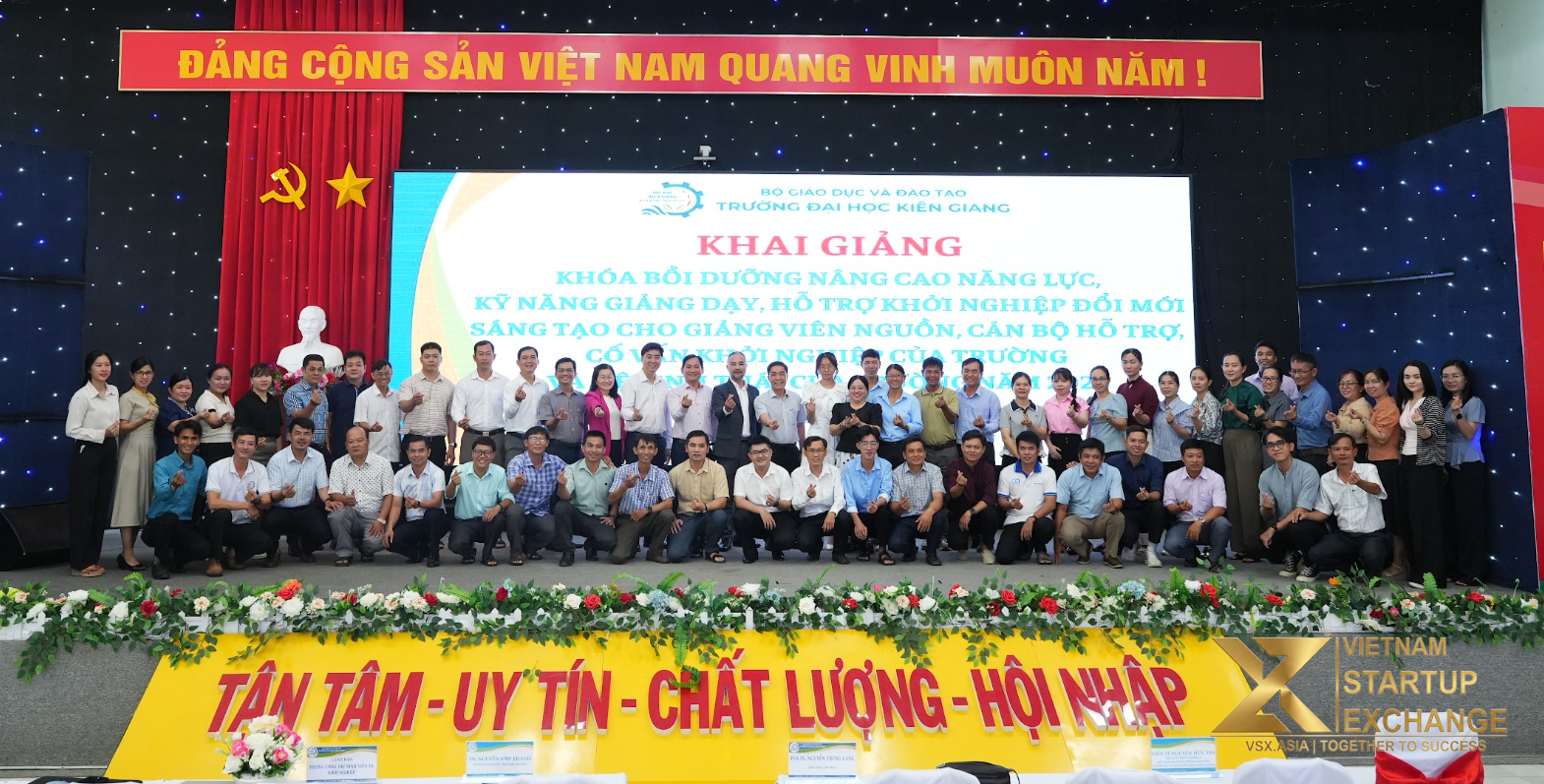 ĐẠI HỌC KIÊN GIANG KHAI GIẢNG KHÓA HỌC TOT DÀNH CHO GIẢNG VIÊN NGUỒN TRONG HOẠT ĐỘNG KHỞI NGHIỆP TRÊN ĐỊA BÀN TỈNH